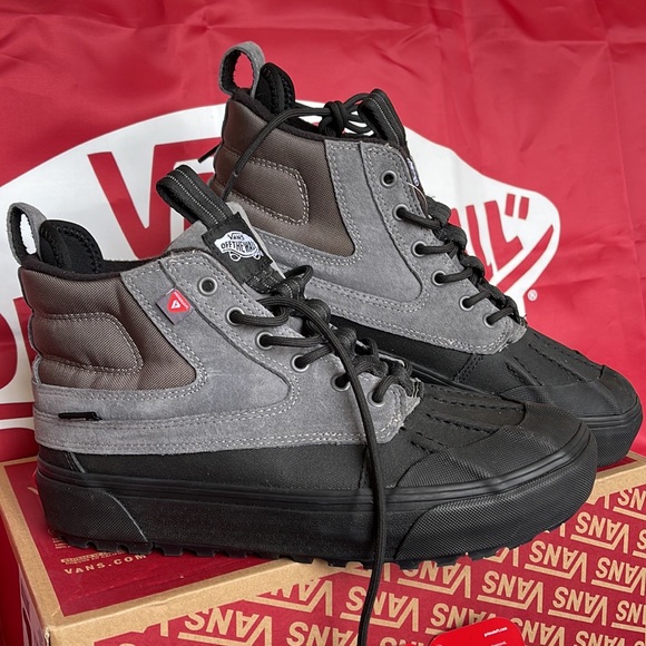 Vans WMNS Sk8-Hi Del Pat
Pewter/Black
VN0A5JMNPBQ boots - Picture 7 of 16